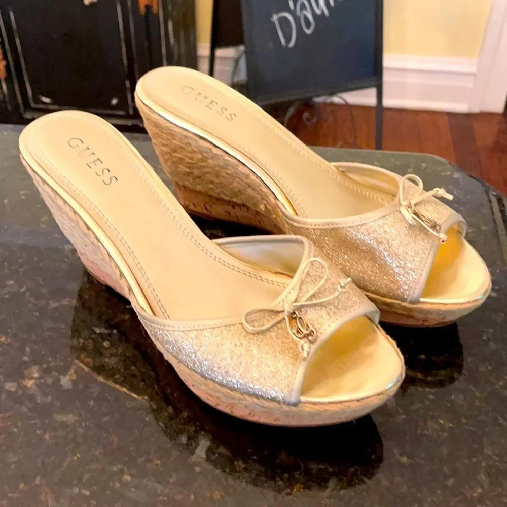 GUESS 9.5 Cork Jute Espadrilles EUC